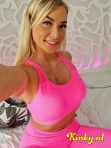 ashley-virtual-sex-via-kinky-68008bf143e4b90013867857