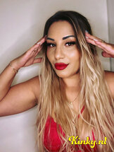 lianna-escort-via-kinky-668e97757769e3001a03b77f