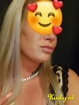 nathalie-virtual-sex-via-kinky-66601b18c604230019768113