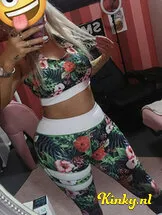 nathalie-virtual-sex-via-kinky-668800b7210403001a80b3f2