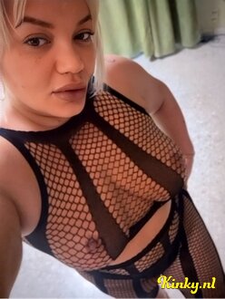 elleny-escort-via-kinky-679773b3ff530e001335c0cb
