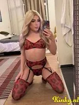 agatha-prive-ontvangst-via-kinky-6916335b0e66ef00137b6aa3