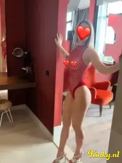 linda-virtual-sex-via-kinky-64268f7e60e9d10013684397