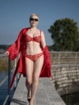 laura-prive-ontvangst-via-kinky-651d5ef5ec81880019741175