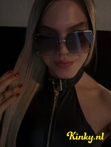 ariana-escort-via-kinky-680106e3375bfd0013187363