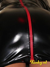 mrs-anna-bdsm-via-kinky-5cf6641f6e6fd4646ecd1abf
